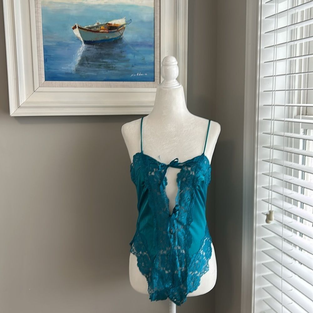 Vintage Alana Gale Intimates Teddy Romper Lace High Cut Nylon Bodysuit Robe Set - Picture 2 of 16